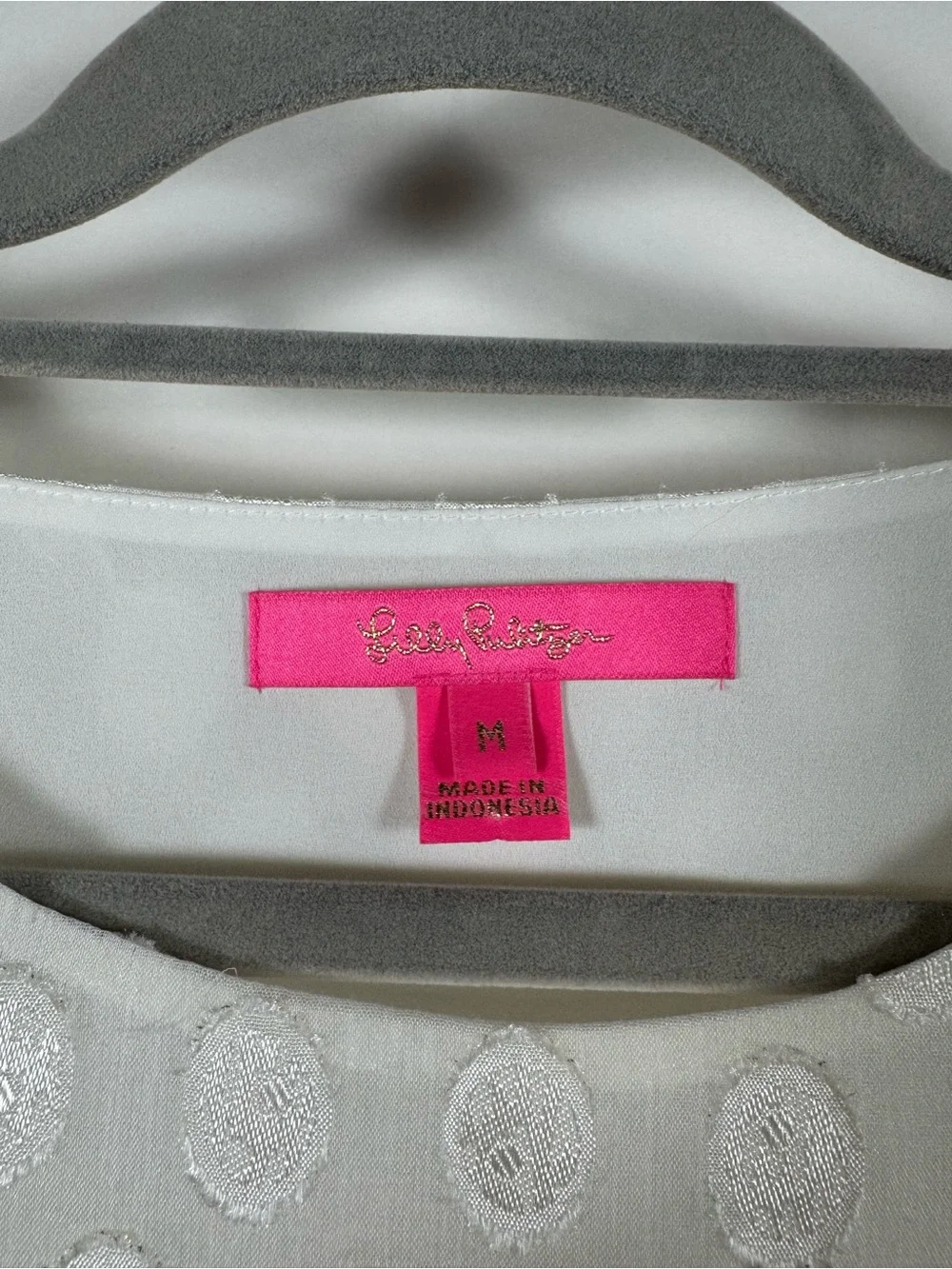 Lilly Pulitzer Swiss Dot Blouse Medium‎ Clean Girl Preppy Quiet Luxury Romantic